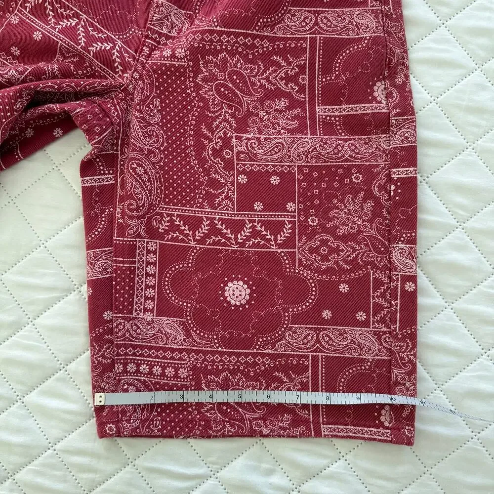NWT CALI 1850 Women’s Bandana Paisley Bermuda Denim Shorts Size 25 Red